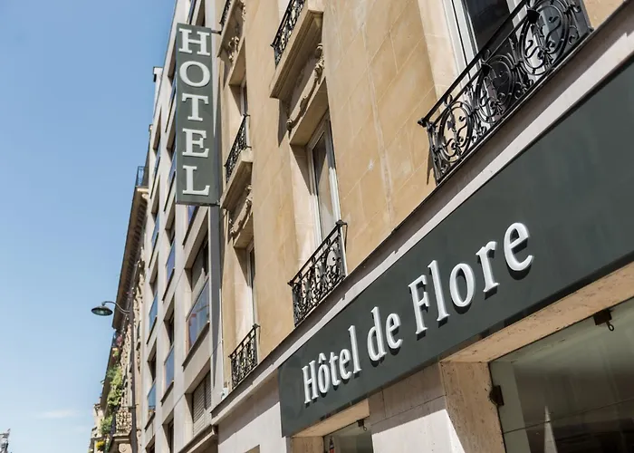 Hotel De Flore - Montmartre Parijs